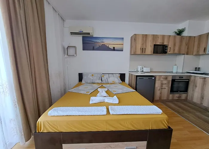 公寓 за гости магнолия резиденс