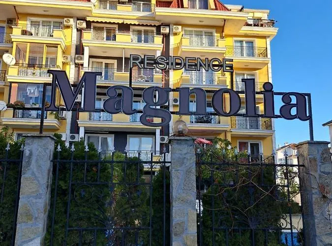 за гости магнолия резиденс *